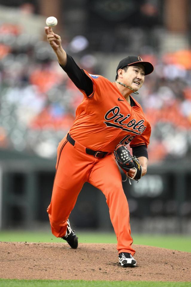 　ブルージェイズ戦に先発し、４回２／３を投げ８安打３失点だった菅野（ＡＰ＝共同）