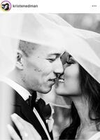 結婚５周年を報告したエドマンの妻クリステンさんのインスタグラム＠ｋｒｉｓｔｅｎｅｄｍａｎ（１１月２４日付）より