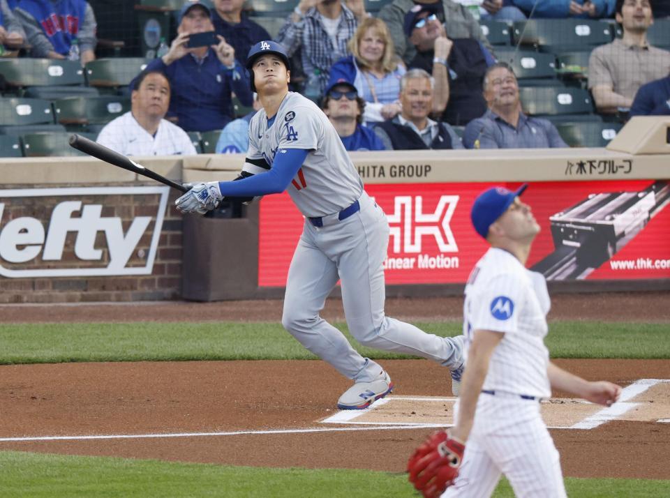 　カブス戦の１回、左飛に倒れるドジャース・大谷。投手ボイド（共同）