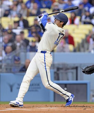 大谷翔平　今季初の１試合３長打で連敗ストップに貢献！七回に価値ある同点二塁打　佐々木朗希は六回途中３失点で初勝利持ち越し