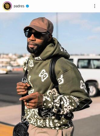 　遠征に向かうヘイワード。パドレスの公式インスタグラム（ｐａｄｒｅｓ）より