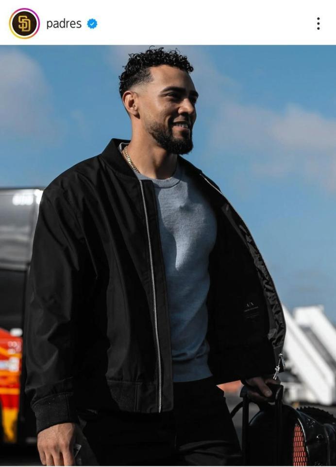 　遠征に向かうスアレス。パドレスの公式インスタグラム（ｐａｄｒｅｓ）より