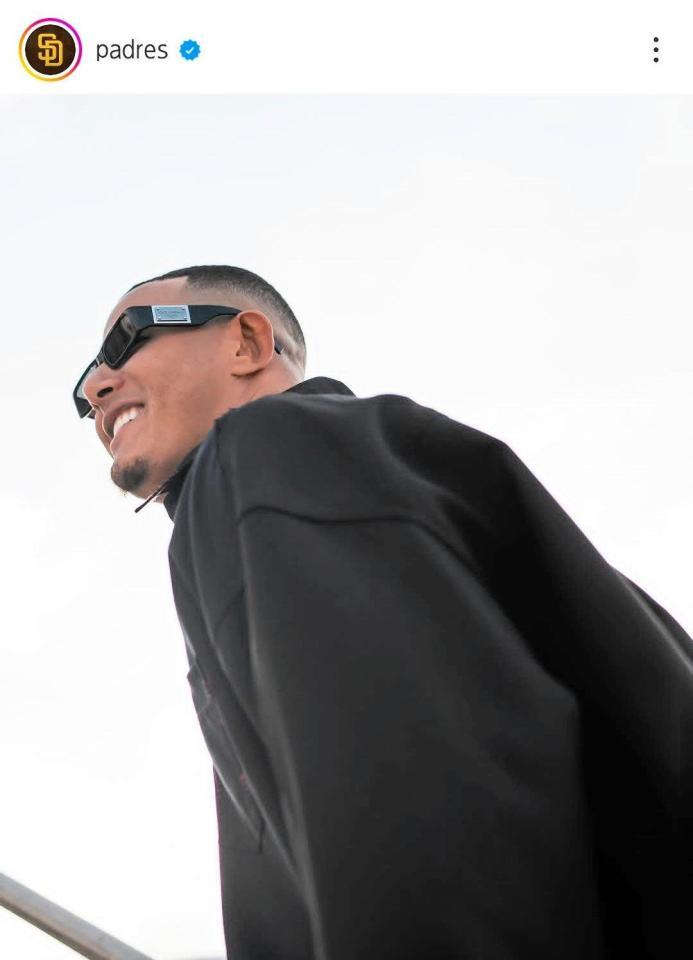 　遠征に向かうマチャド。パドレスの公式インスタグラム（ｐａｄｒｅｓ）より