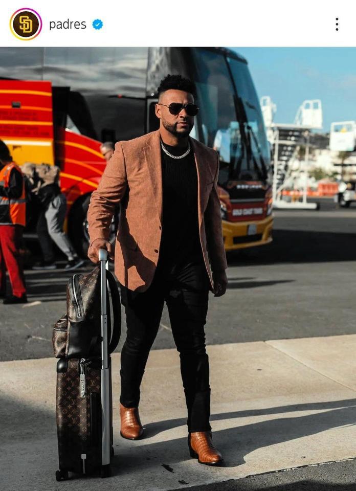 　遠征に向かうディアス。パドレスの公式インスタグラム（ｐａｄｒｅｓ）より