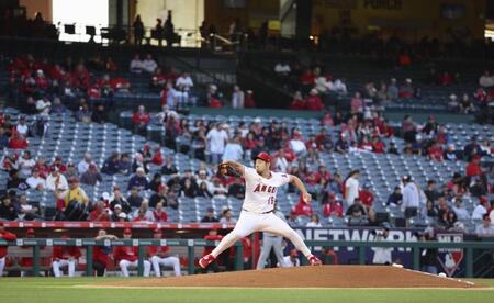 　タイガース戦に先発した菊池（共同）