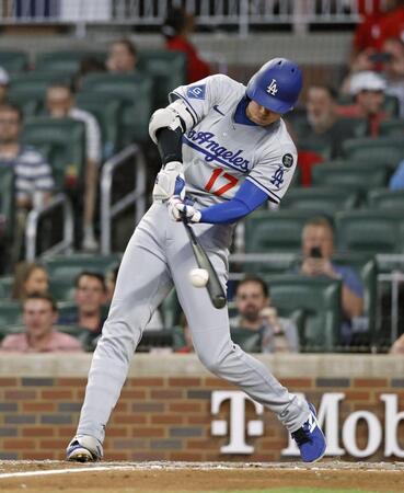 　ブレーブス戦の６回、二ゴロに倒れるドジャース・大谷（共同）