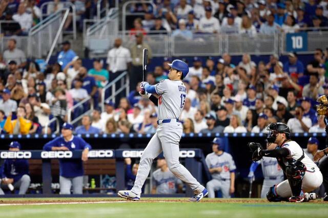 MS]大谷翔平 直筆サイン 2023年WBC決勝 優勝決定の瞬間!特大写真