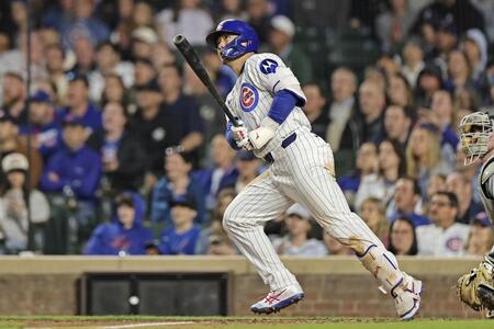 　５回、１０号２ランを放つ鈴（ゲッティ＝共同）