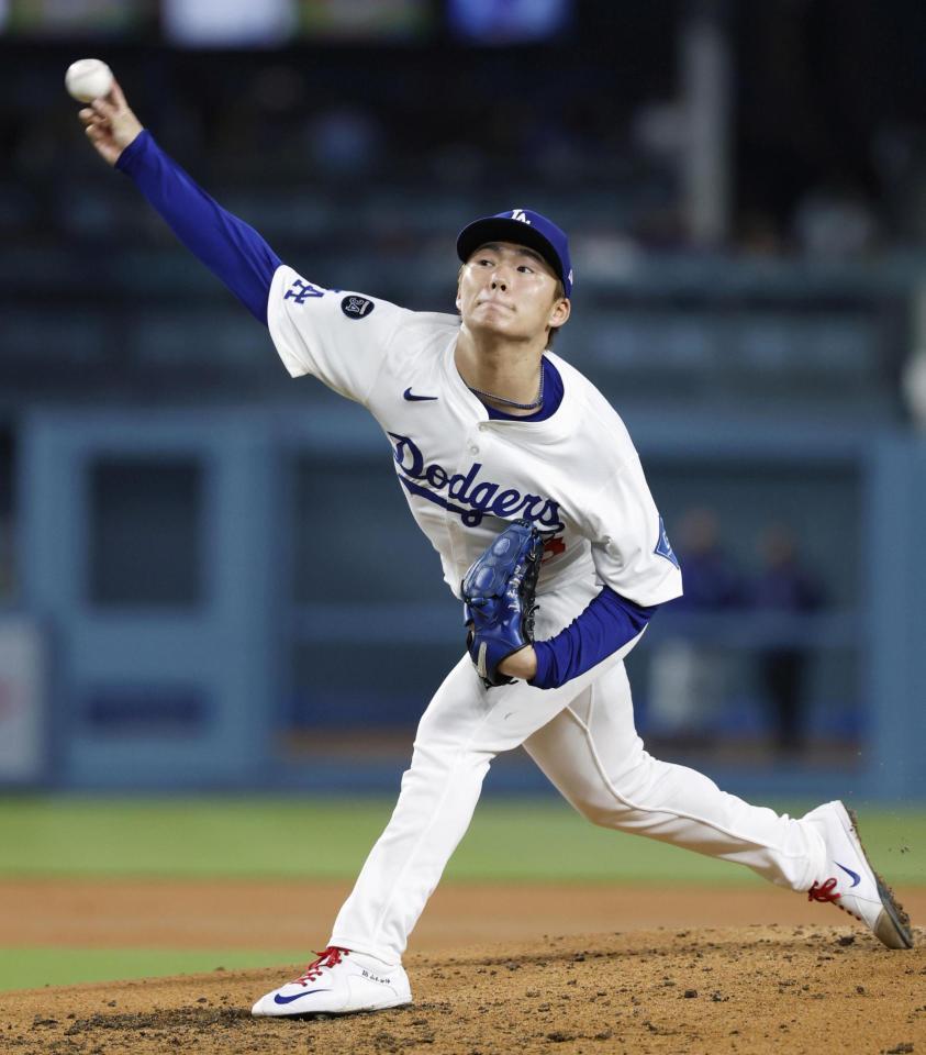 　アスレチックス戦に先発し６回３失点で５勝目を挙げたドジャース・山本（共同）
