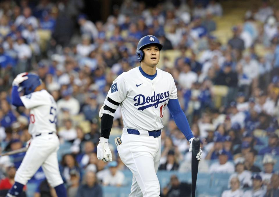 　１回、空振り三振に倒れた大谷（共同）