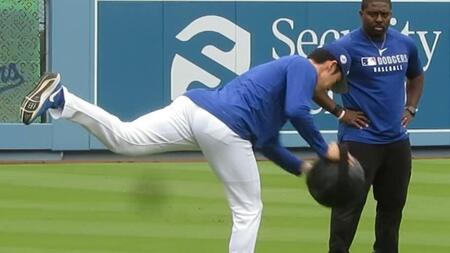 佐々木朗希、肉体強化に着手　ストレングスコーチ指導のメニューこなす　右肩痛で１４日に離脱　依然ノースロー