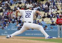 　エンゼルス戦に先発したドジャースのカーショー（提供・共同通信社）