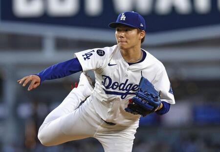 　ダイヤモンドバックス戦に先発した山本（共同）