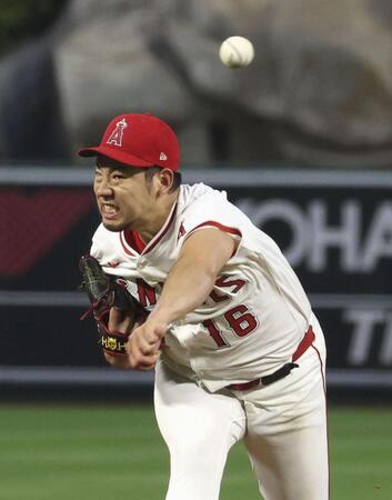 　先発し、５回２／３を７安打無失点で今季初勝利を挙げた菊池（共同）