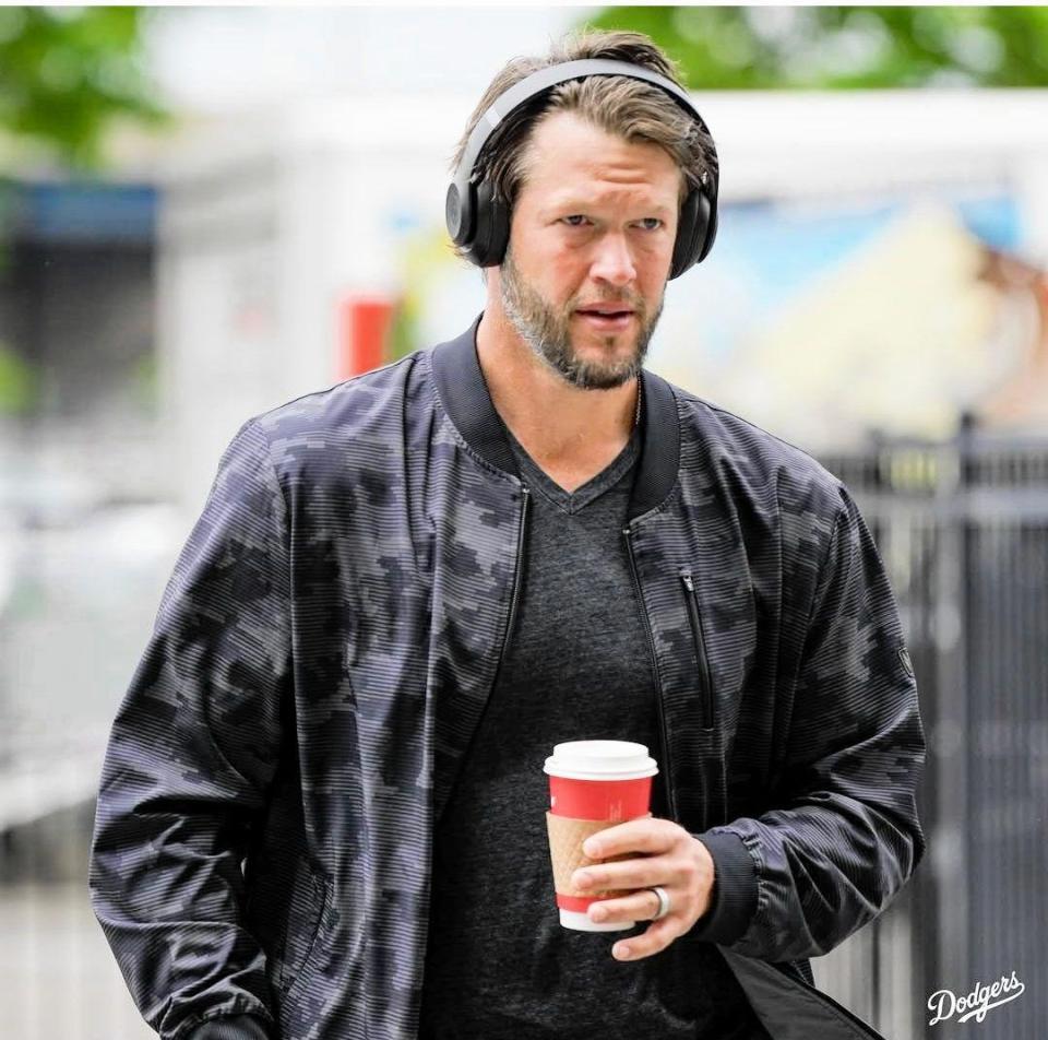 　　球場入りしたカーショー（ロサンゼルス・ドジャース提供）