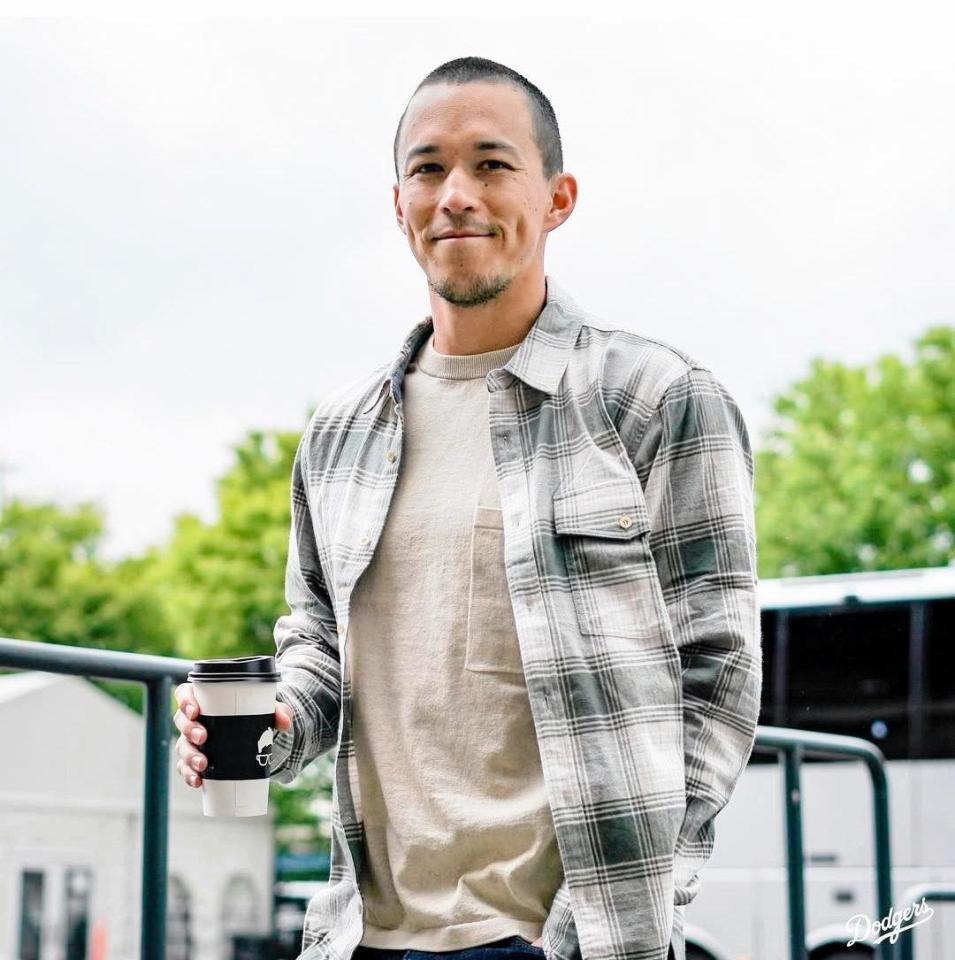 　　球場入りしたエドマン（ロサンゼルス・ドジャース提供）