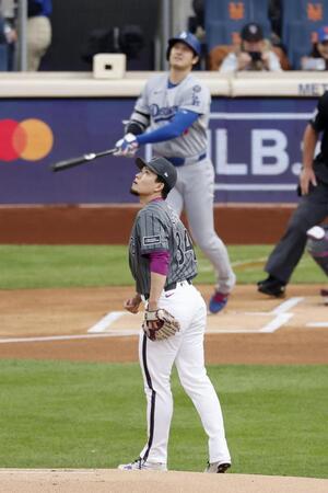 　ドジャース戦の１回、大谷に先頭打者本塁打を浴びたメッツ・千賀（共同）