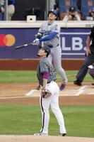 　ドジャース戦の１回、大谷に先頭打者本塁打を浴びたメッツ・千賀（共同）