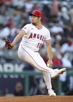 　ヤンキース戦に先発したエンゼルス・菊池（共同）