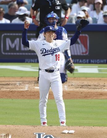 　３回、ジャッジに四球を与えた山本（共同）