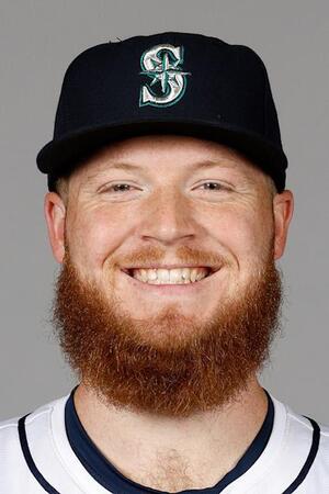 ドジャース、マリナーズとのトレードで藤浪の同僚２５歳右腕獲得　３Ａ防御率７・１７　けが人続出の救援陣４人入れ替え　８日前契約の３４歳右腕を事実上戦力外