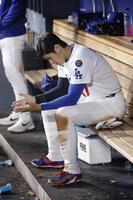 　メッツ戦の８回に三本間で挟殺され、ベンチに戻ったドジャース・大谷