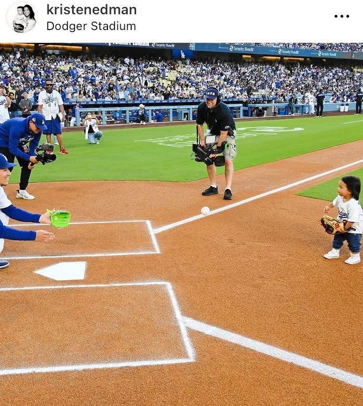 エドマンの妻クリステンさんのインスタグラム＠ｋｒｉｓｔｅｎｅｄｍａｎより