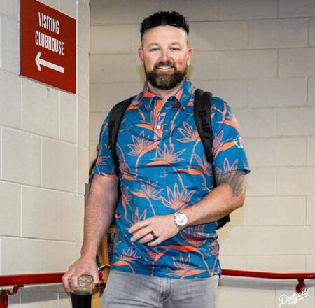 　球場入りしたイェーツ（ロサンゼルス・ドジャース提供）