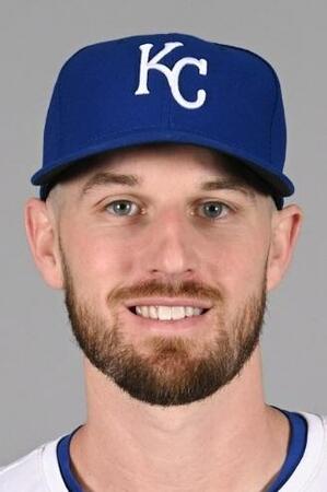 　クリス・ストラットン