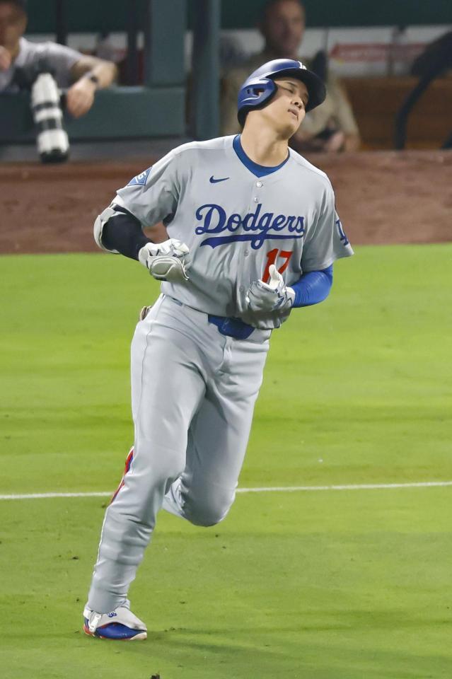 　カージナルス戦の７回、二ゴロ併殺に倒れたドジャース・大谷＝セントルイス（共同）