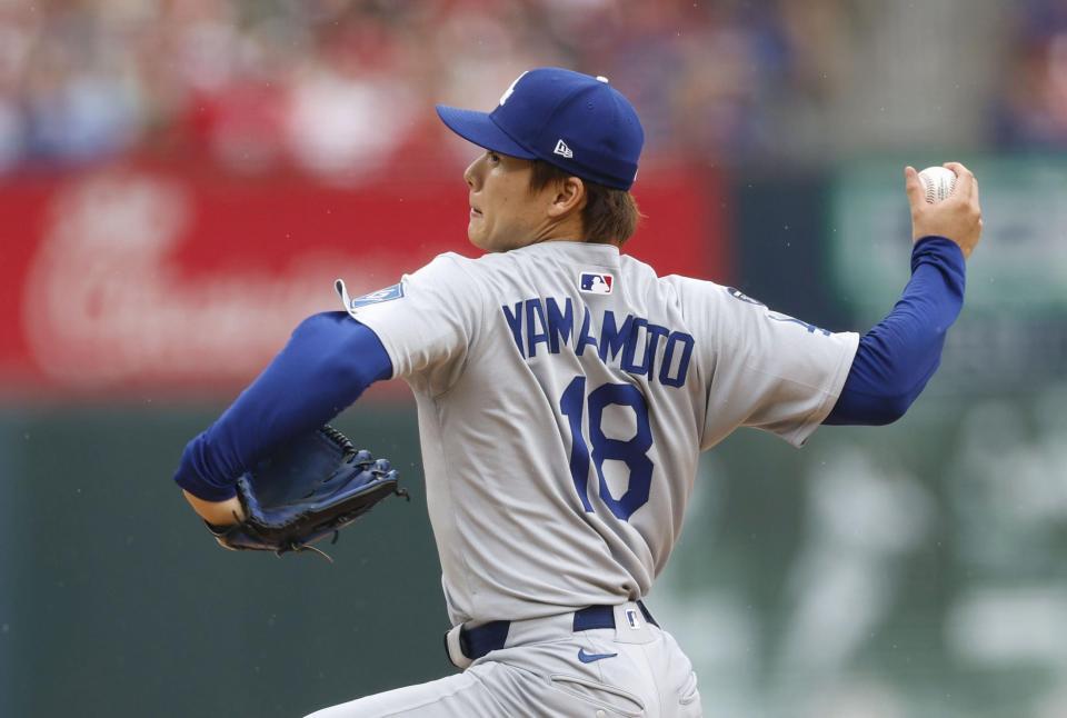 　カージナルス戦に先発したドジャース・山本。６回４安打無失点で勝敗は付かなかった（共同）