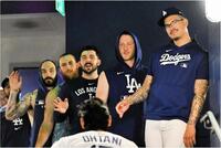 　大谷を待ち受けたリリーフ投手陣（ジョン・スーフー／ドジャース提供）