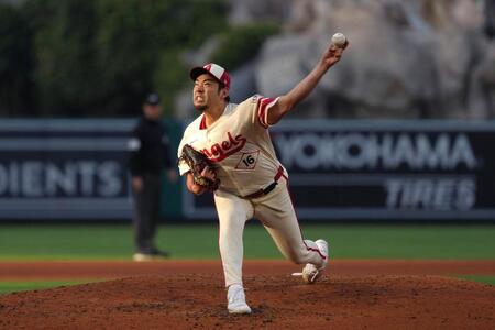 菊池雄星が快投!いきなり2者連続被弾と嵐の船出→乱闘騒ぎで異様な雰囲気も