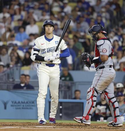 　ナショナルズ戦の５回、見逃し三振に倒れたドジャース・大谷＝ロサンゼルス（共同）