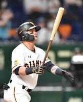 　ソロを放つパーラ＝２０年