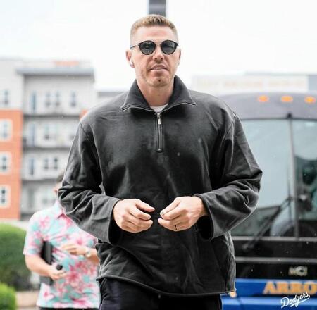 　球場入りするフリーマン（ロサンゼルス・ドジャース提供）