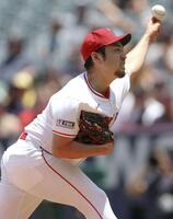 　先発し、７回２失点で３勝目を挙げた菊池（イマジンイメージズ・ロイター＝共同）
