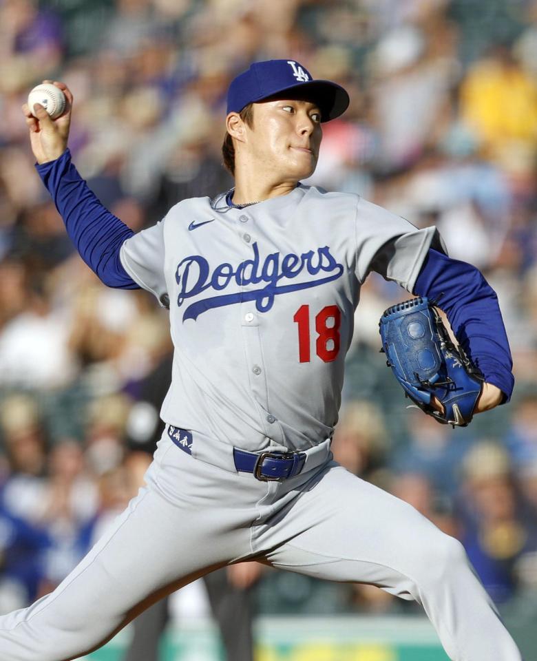 　ロッキーズ戦に先発した山本（共同）