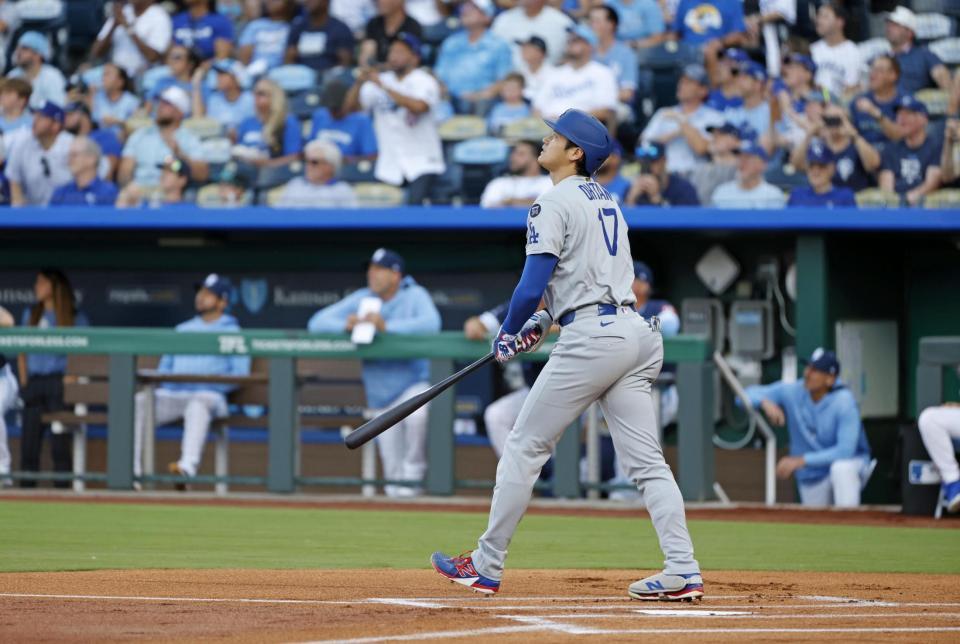 　１回、２試合連続本塁打となる29号ソロを放つ大谷（共同）