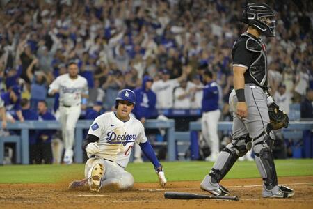 大谷翔平 激走サヨナラ生還 投手復帰後初!38戦ぶり盗塁で勝機を呼んだ ロバーツ監督絶賛「賢明な賭けだった」
