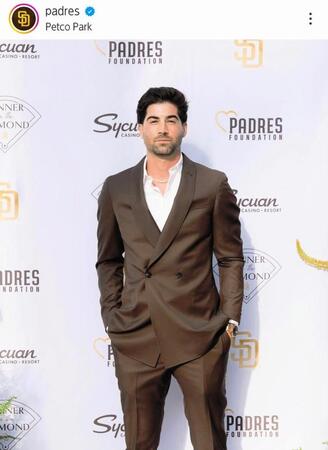 　　チャリティーイベントに出席したウェード。パドレスの公式インスタグラム（ｐａｄｒｅｓ）より