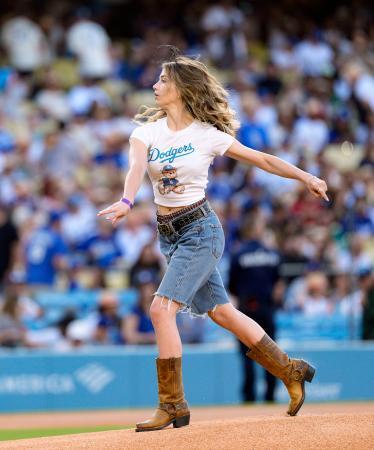 ドジャース、ワンピースとコラボ/大リーグ/デイリースポーツ online