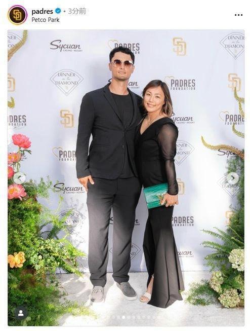 　チャリティーイベントに出席したダルビッシュ夫妻。パドレスの公式インスタグラム（ｐａｄｒｅｓ）より