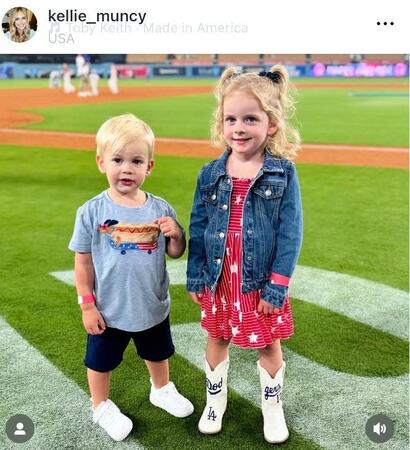 マンシーの妻ケリーさんのインスタグラム＠ｋｅｌｌｉｅ＿ｍｕｎｃｙより