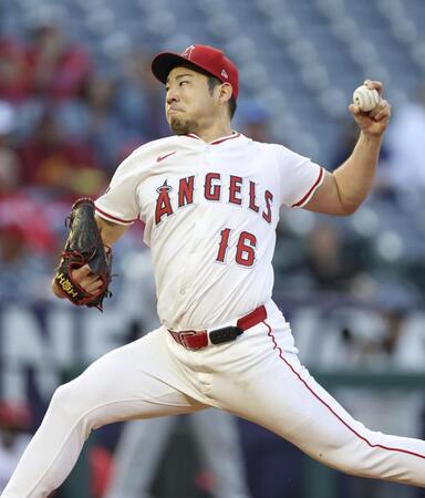 菊池雄星、マウンド上で激しく転倒　強烈ピッチャー返しに好反応も…　直後に２ラン被弾