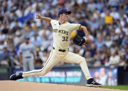 　ドジャース戦に先発したブルワーズのミジオロウスキー（共同）