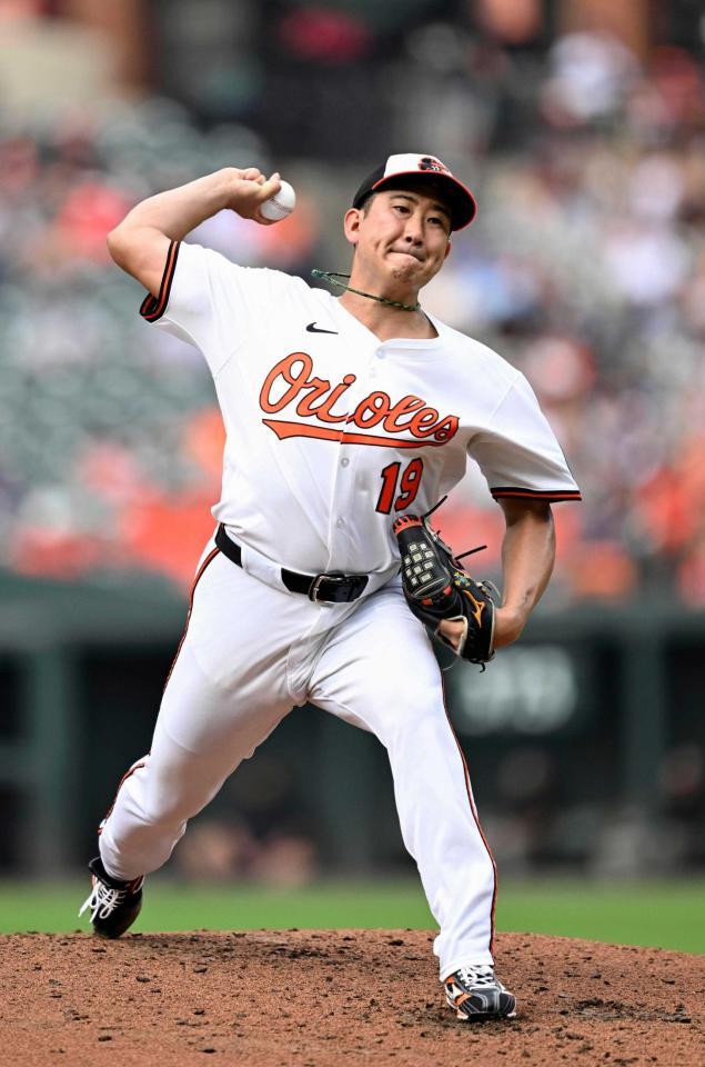 　メッツ戦に先発したオリオールズ・菅野。６回３失点で７勝目を挙げた（ゲッティ＝共同）