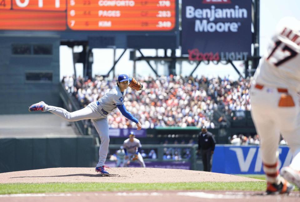 　先発登板し、３回を１安打無失点、４奪三振だった大谷（共同）