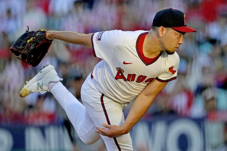 　ダイヤモンドバックス戦に先発し、５回２／３を３失点で４勝目を挙げた菊池（イマジンイメージズ・ロイター＝共同）