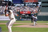 　ジャイアンツ戦に先発したドジャース・山本（共同）